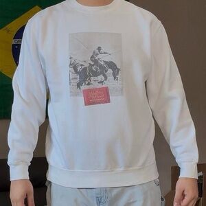 Western Ranch Could’ve Been Sweater Size Large